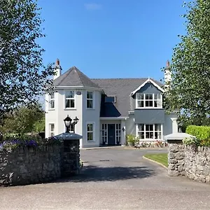 tailors-lodge-luxurious-peaceful-apartment-castleisland-kerry.corkhotel.net/